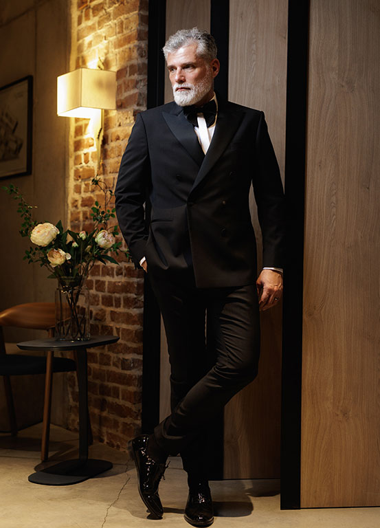 Eleganță atemporală pentru momentele speciale.