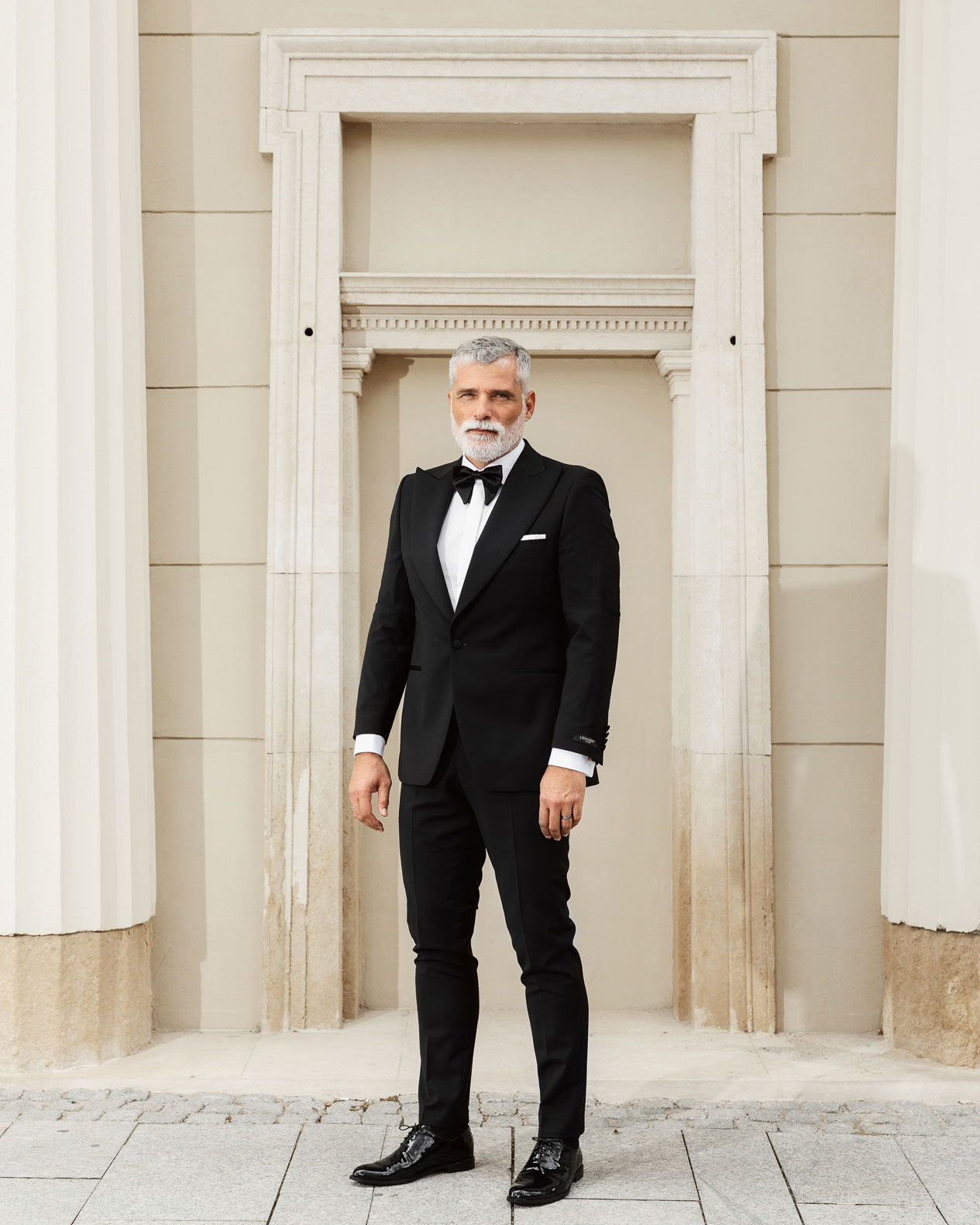 Single-Breasted, Ascutit